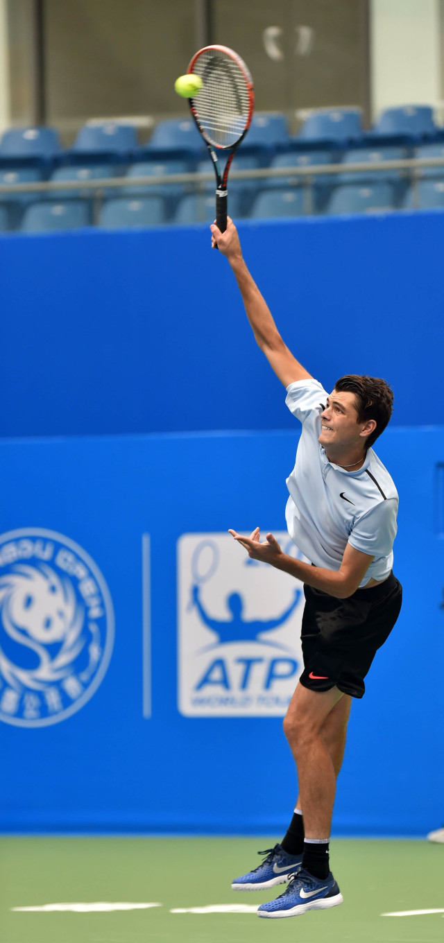 与此同时 与此同时