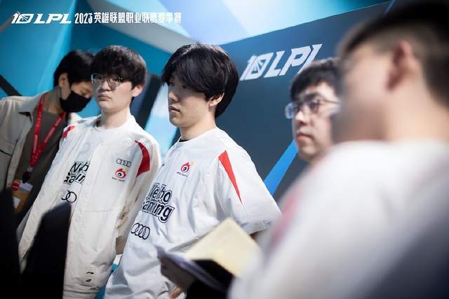 尔的个人能 尔的个人能